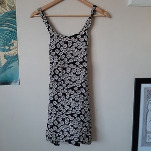Brandy Melville Floral Summer Dress